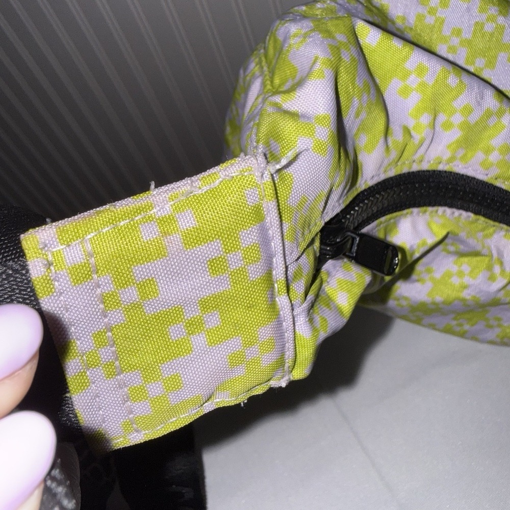 Baggu Green Pink Pixel Gingham Medium Crescent Shoulder Bag Purse Nylon Recycled - Picture 9 of 12